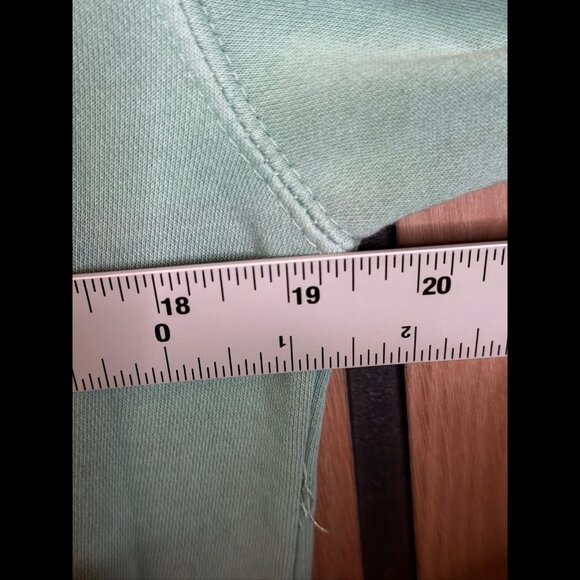 David Dobrik Sweatshirt Small Blue Vlog Squad 'Davids Vlog' Fleece Crewneck - Picture 3 of 10